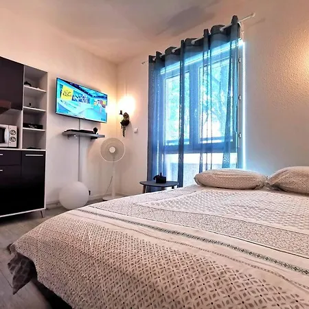 Apartman * Le Studi, Cosy, Mbs, Wifi, Parking, Clim* Montpellier
