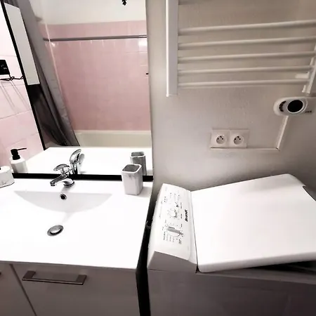 * Le Studi, Cosy, Mbs, Wifi, Parking, Clim* Apartman Montpellier