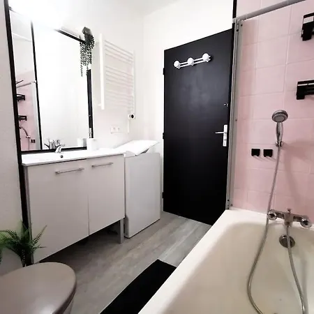 * Le Studi, Cosy, Mbs, Wifi, Parking, Clim* Apartman